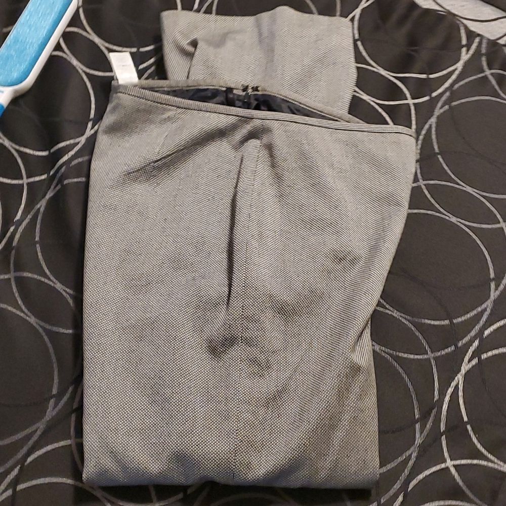 Liz  claiborne Suits petite 8 pants